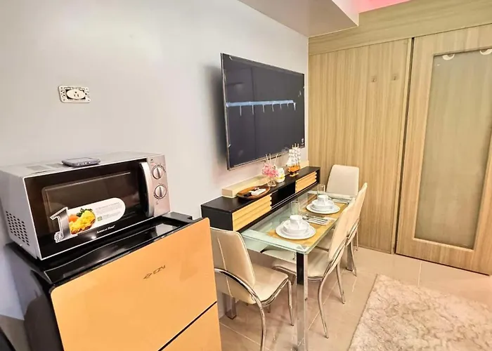 Aparthotel Shore Staycation Manila